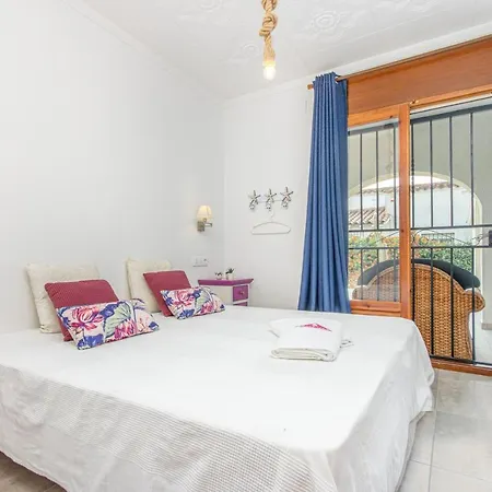 Apart-rent Alberes Villa