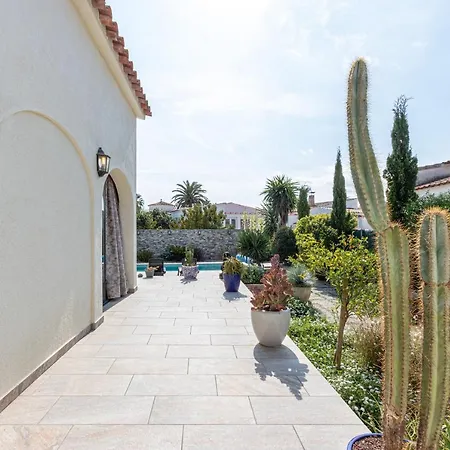 Apart-rent Alberes Villa Empuriabrava